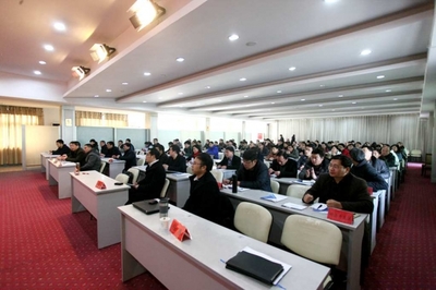 徐工信息受邀參加新沂市工業企業兩化深度融合專題培訓會，提供專業信息咨詢服務